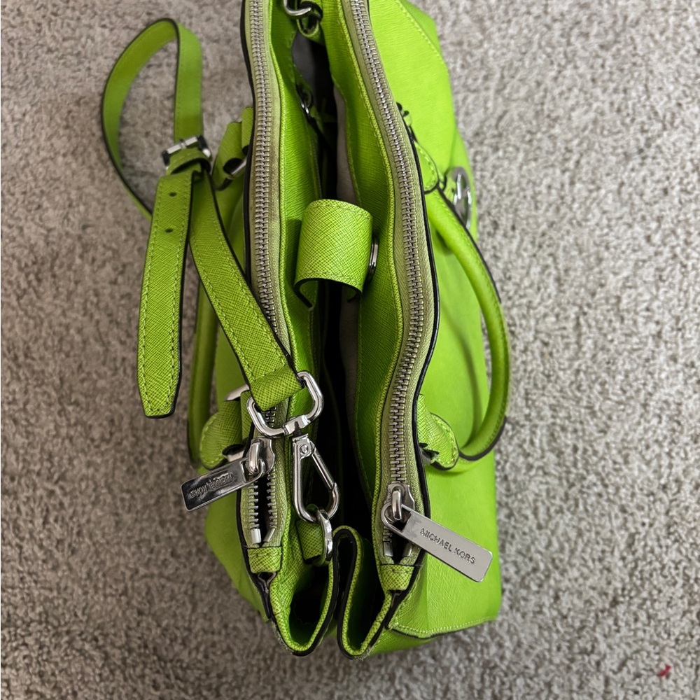 Michael Kors Bright Green Satchel - Picture 6 of 10